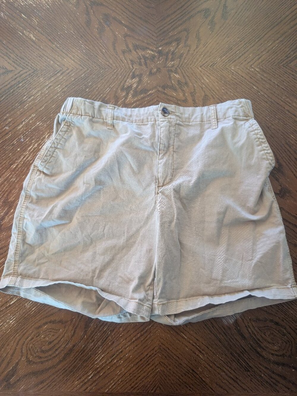 Old Navy Women’s OG Chino High-Rise Cotton Shorts Beige Large Pockets Zip